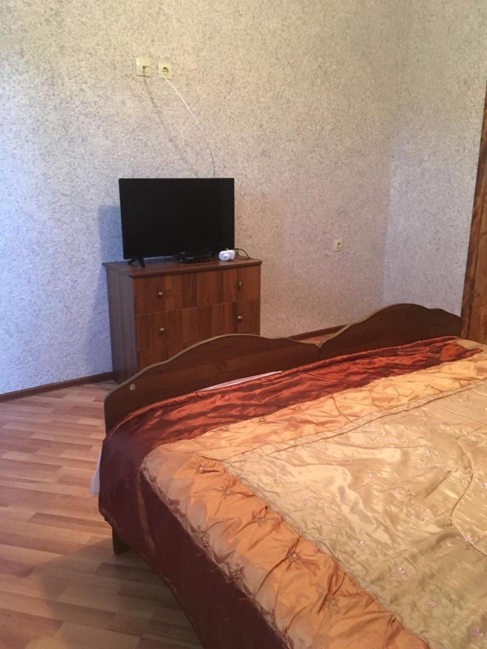 Esnat Guest House Титова 25А スフミ エクステリア 写真